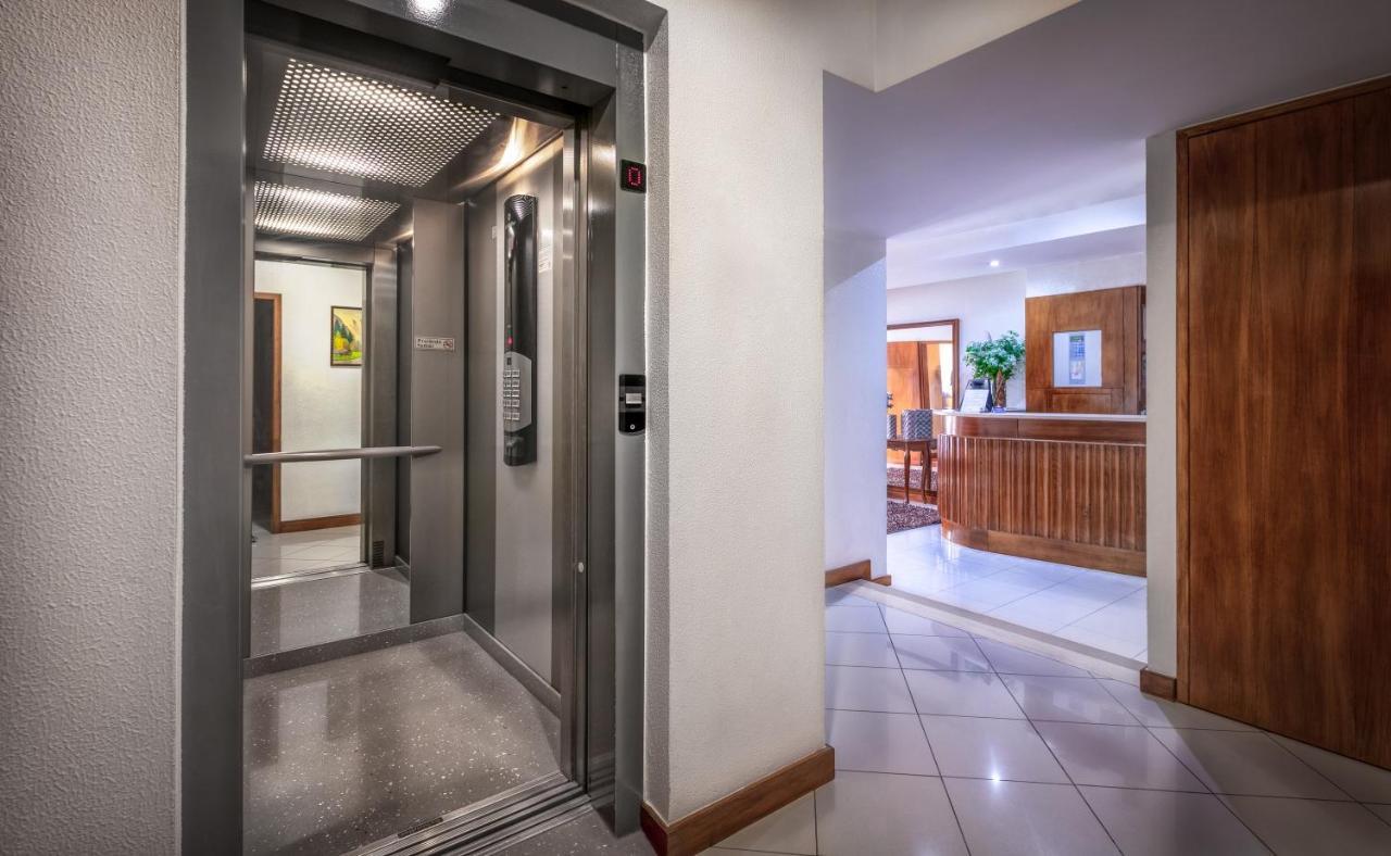 Residencial Classico Vila Real Bagian luar foto